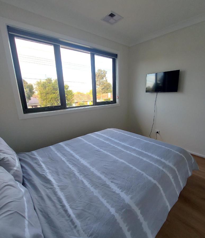 Maruve Guesthouse 12 Min From Melb Airport Мельбурн Экстерьер фото