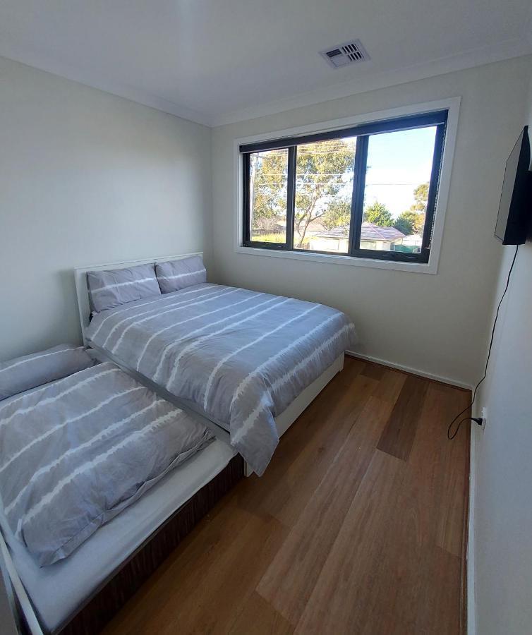 Maruve Guesthouse 12 Min From Melb Airport Мельбурн Экстерьер фото